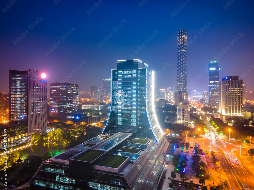 中国苏州市夜景鸟瞰图