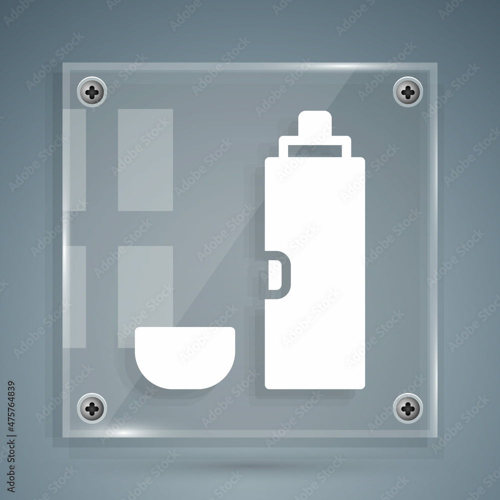 灰色背景上隔离的白色保温瓶容器图标。保温瓶图标。露营和徒步马