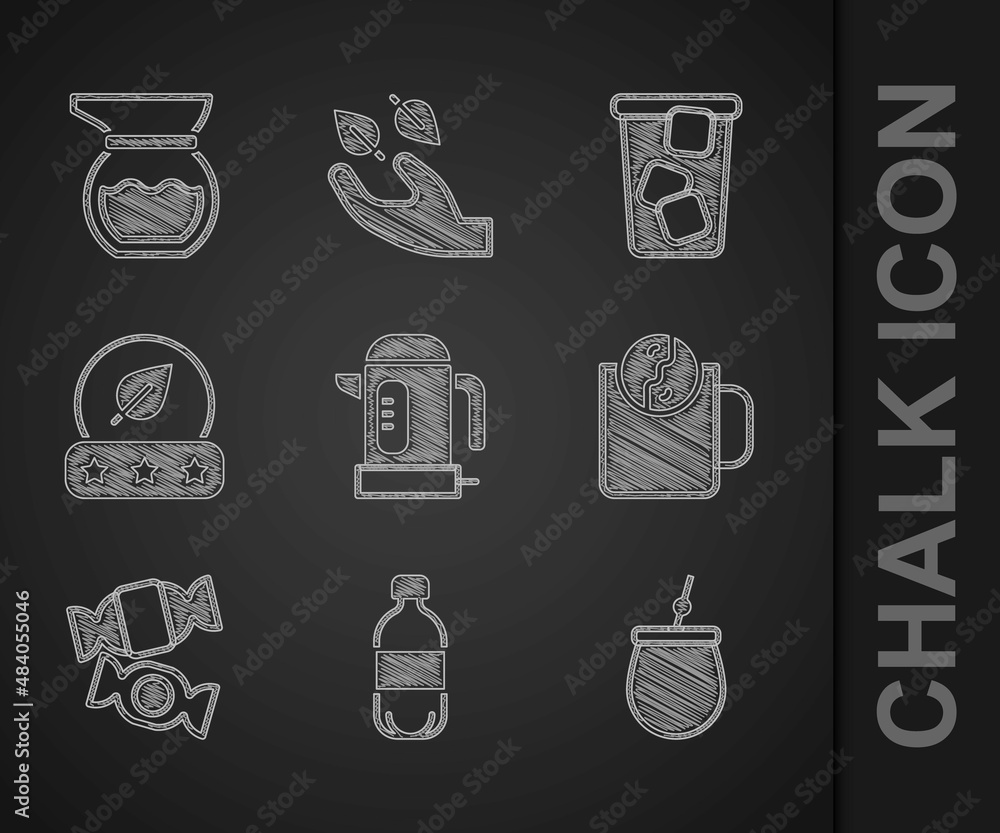 设置电热水壶、水瓶、伴侣茶、茶时间、糖果、树叶、冰和茶壶图标。矢量