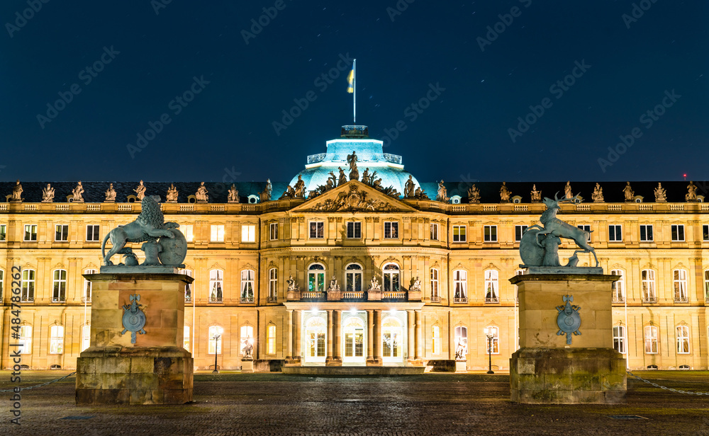 夜晚的德国斯图加特新宫殿