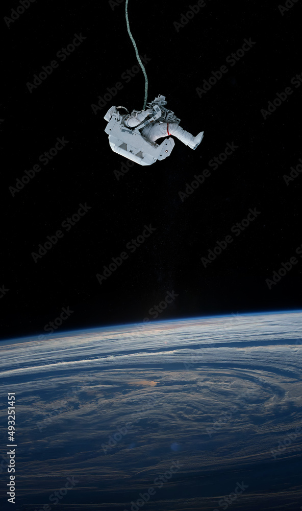 宇航员和地球背景。这张图片的元素由美国国家航空航天局提供。