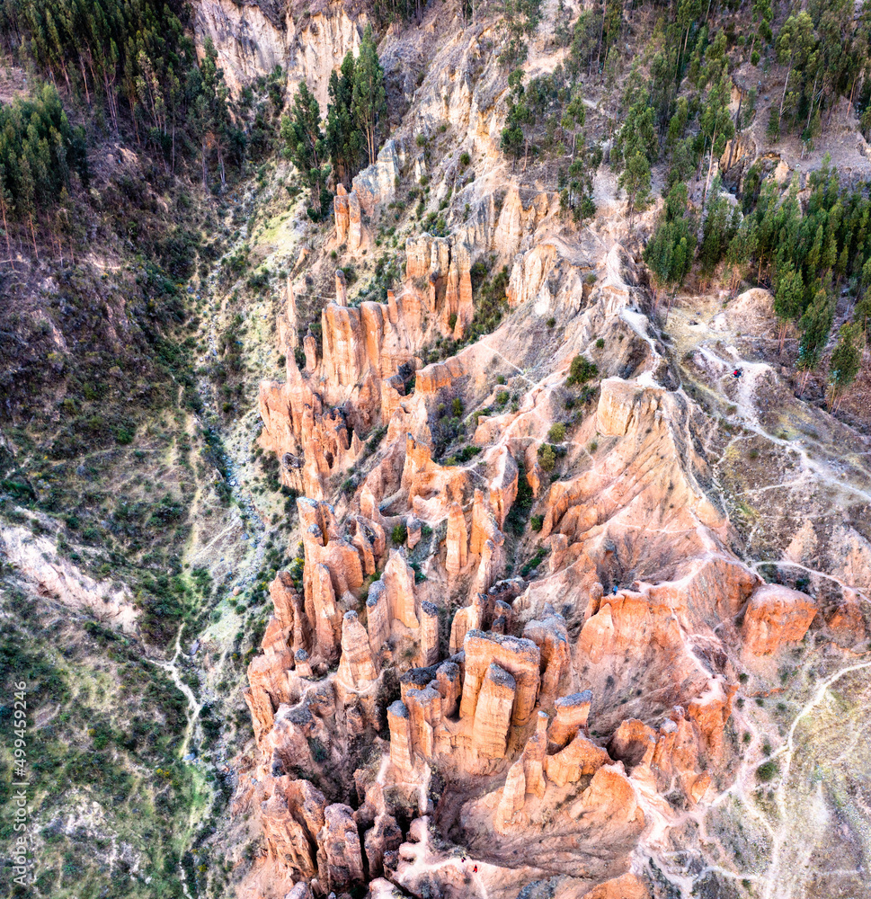 秘鲁朱宁Huancayo的Torre Torre岩层