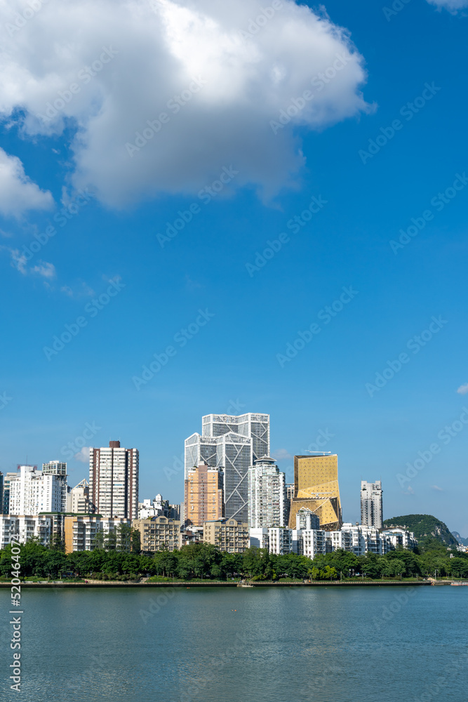 航拍中国柳州现代城市建筑景观天际线