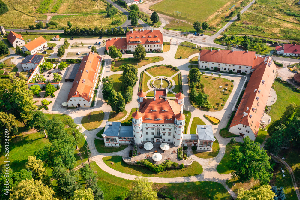 波兰下西里西亚沃亚诺宫的美丽建筑