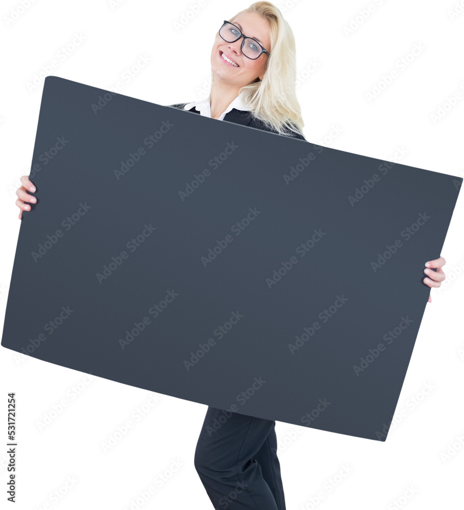 微笑的高加索女商人拿着带复印空间的黑板的图像