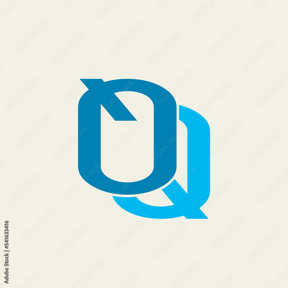 QQ会标标志签名图标。重叠字母q字母缩写在轻基金上隔离。字母