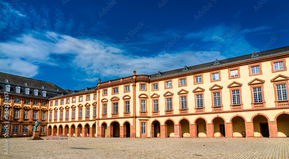 德国巴登符腾堡州曼海姆巴洛克宫殿