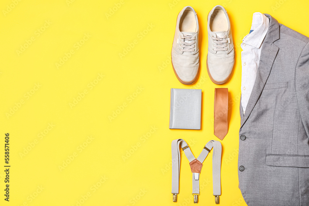 黄色背景的男性衣服、鞋子和配饰