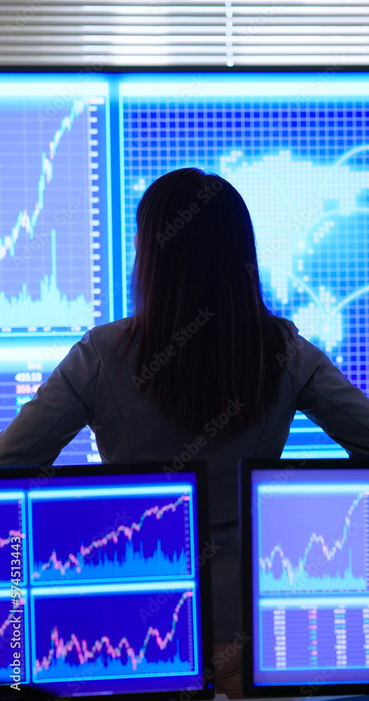 Stock market analyst