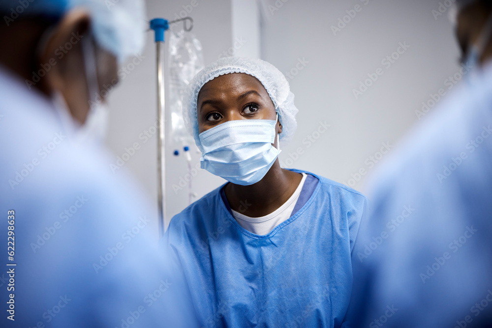 Surgery, teamwork or surgeons with mask for emergency, accident or healthcare in hospital clinic. Do